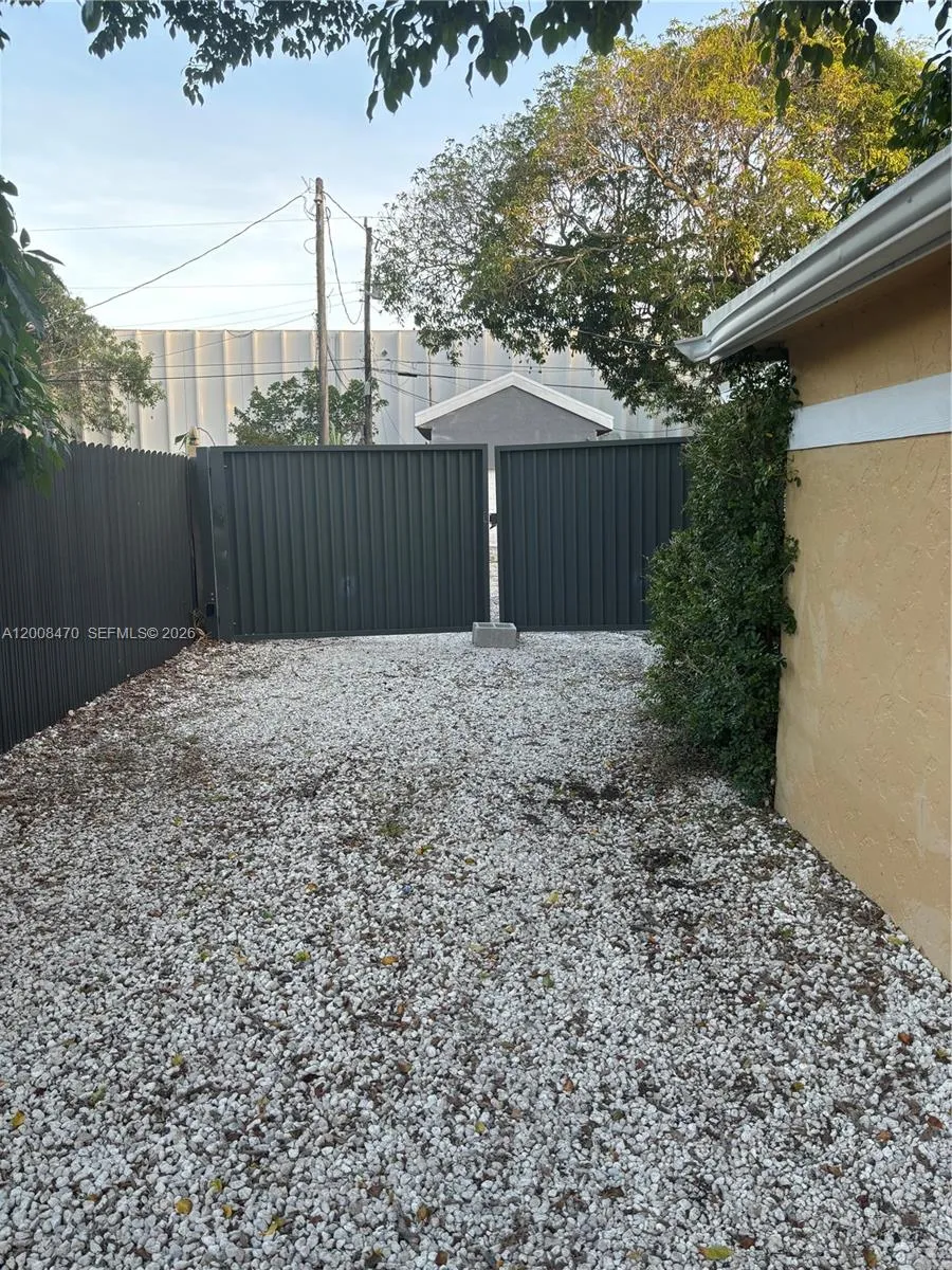 1416 SW 33rd Ct # 0, Fort Lauderdale FL 33315