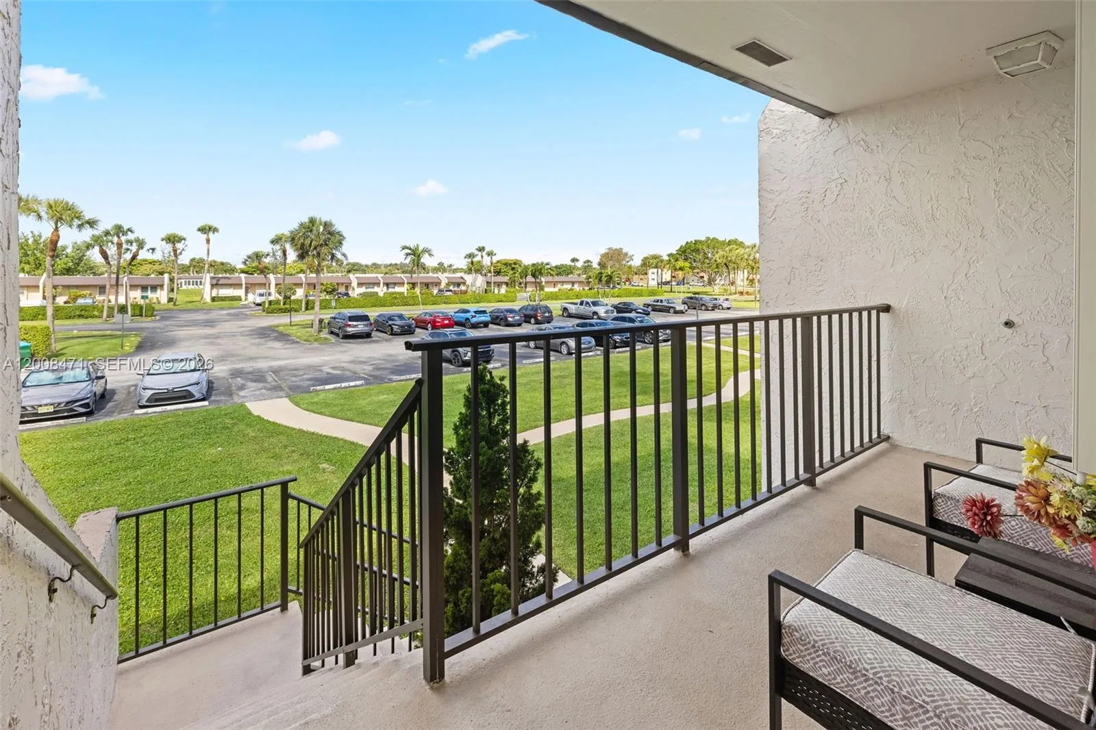 110 Lake Meryl Dr # 216, West Palm Beach FL 33411