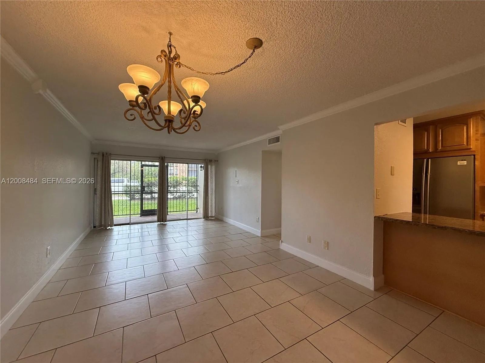 9140 Fontainebleau Blvd # 102, Miami FL 33172