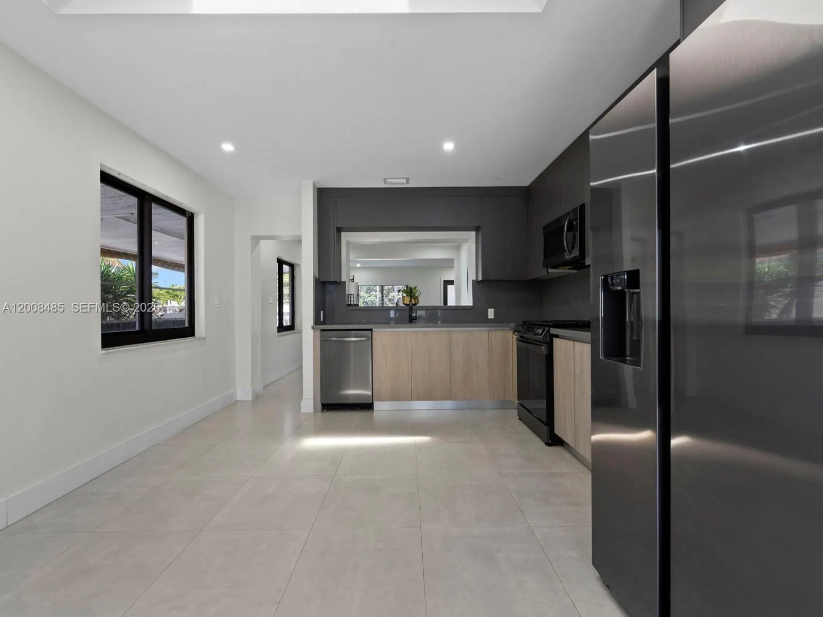 252 E 36th St, Hialeah FL 33013