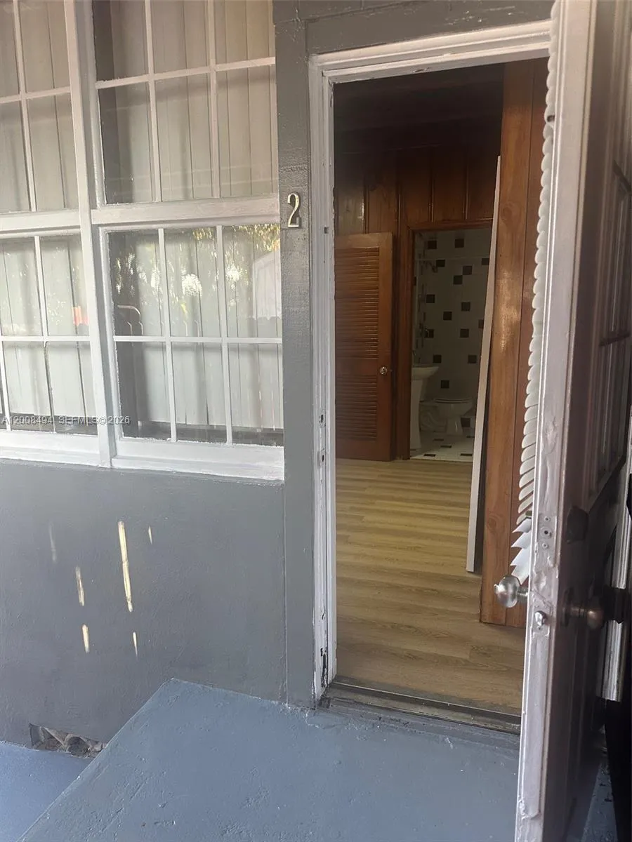 40 NW 58th Ave # 1, Miami FL 33126