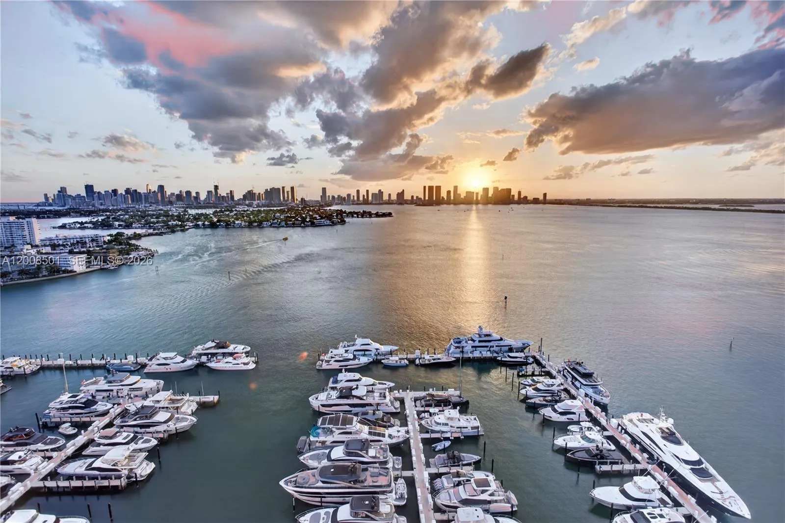 1900 Sunset Harbour Dr, Miami Beach FL 33139