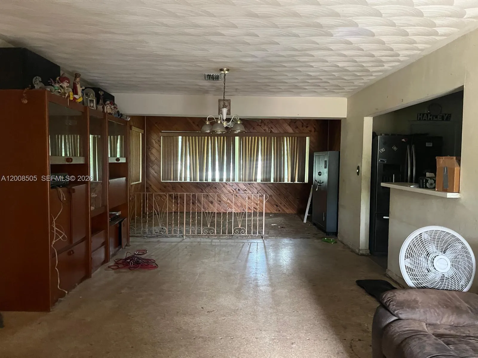 6720 Cody St, Hollywood FL 33024