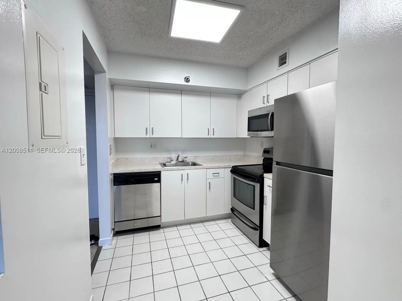 3300 NE 191st St # 516, Aventura FL 33180