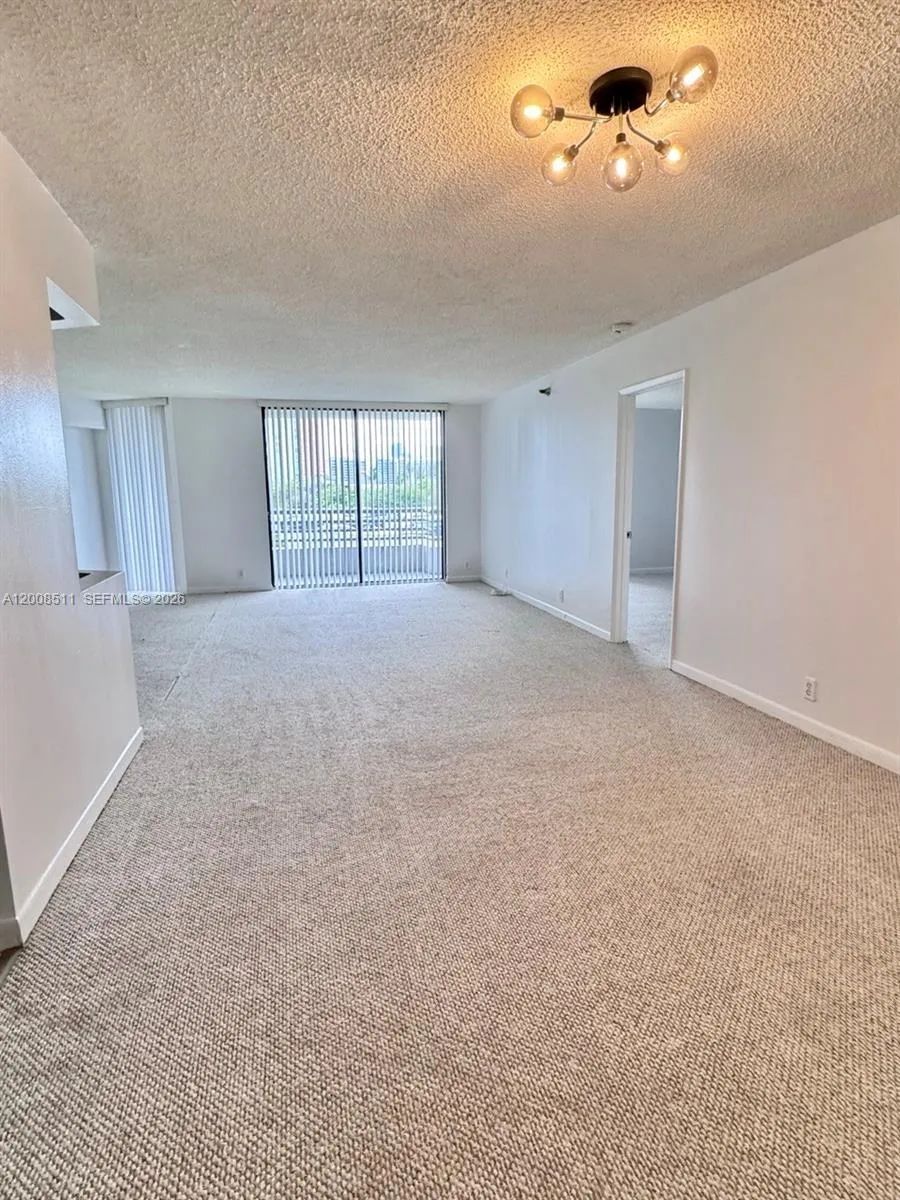 3300 NE 191st St # 516, Aventura FL 33180