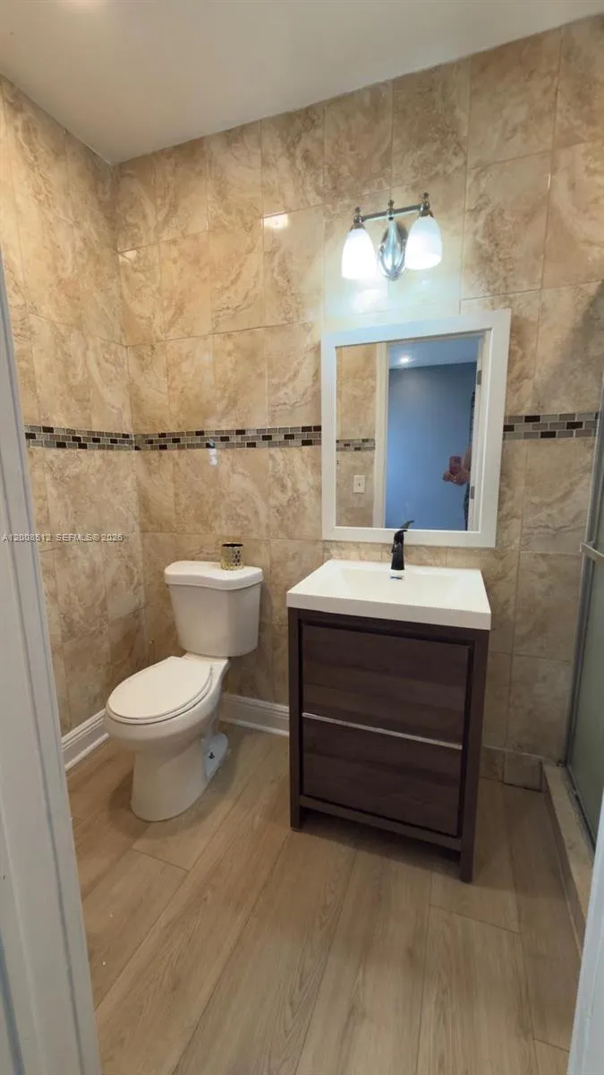 501 NE 70th St # 1, Miami FL 33138