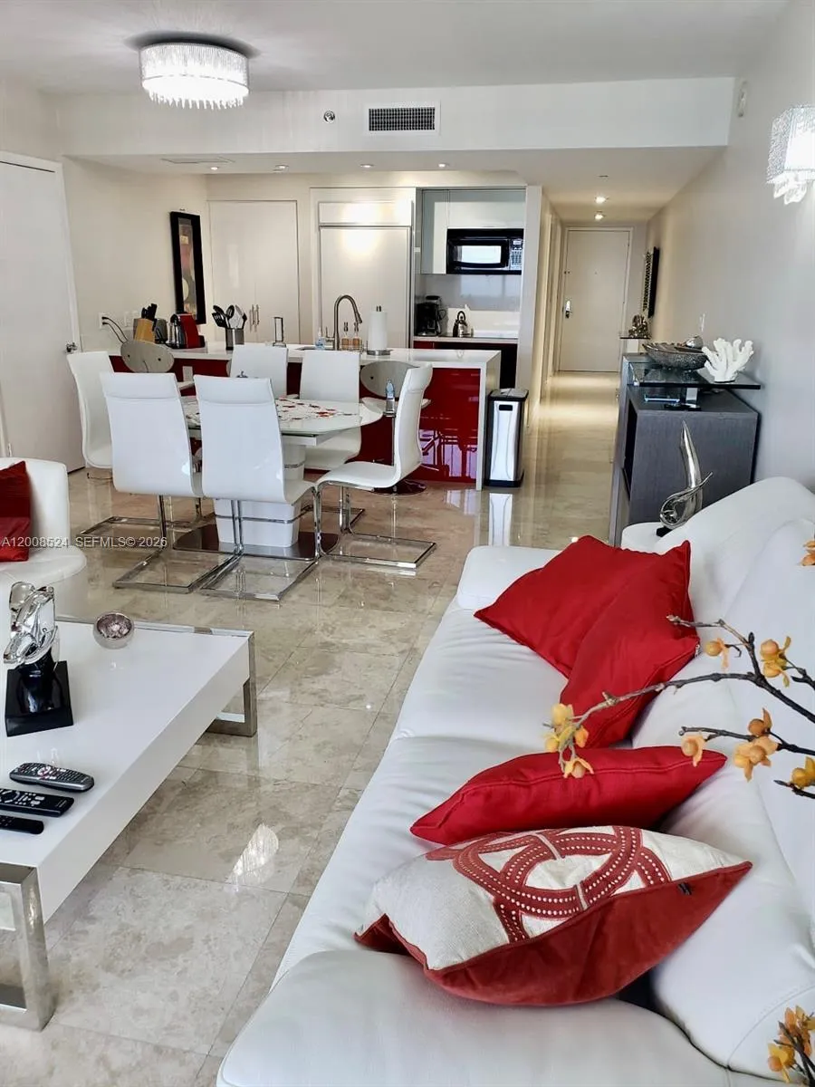 1830 S OCEAN DR # 3910, Hallandale Beach FL 33009