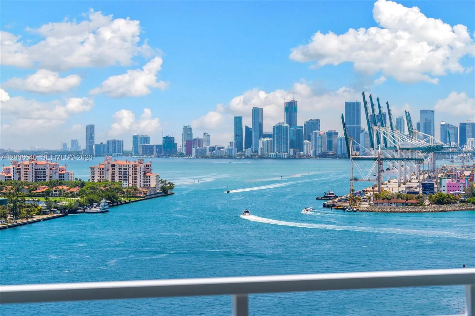 400 S Pointe Dr # 2101, Miami Beach FL 33139