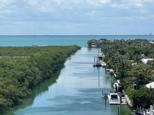 1121 Crandon Blvd # D903, Key Biscayne FL 33149