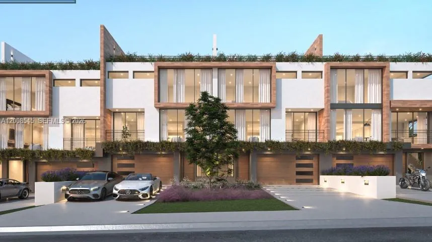 3225 NE 6th St, Pompano Beach FL 33062