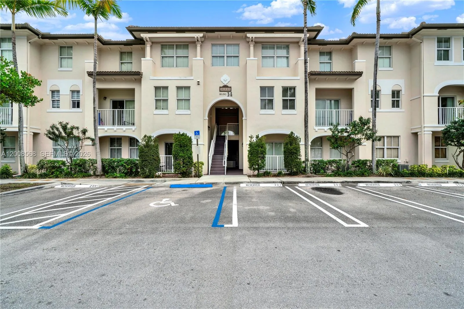 11501 NW 89th St # 104, Doral FL 33178