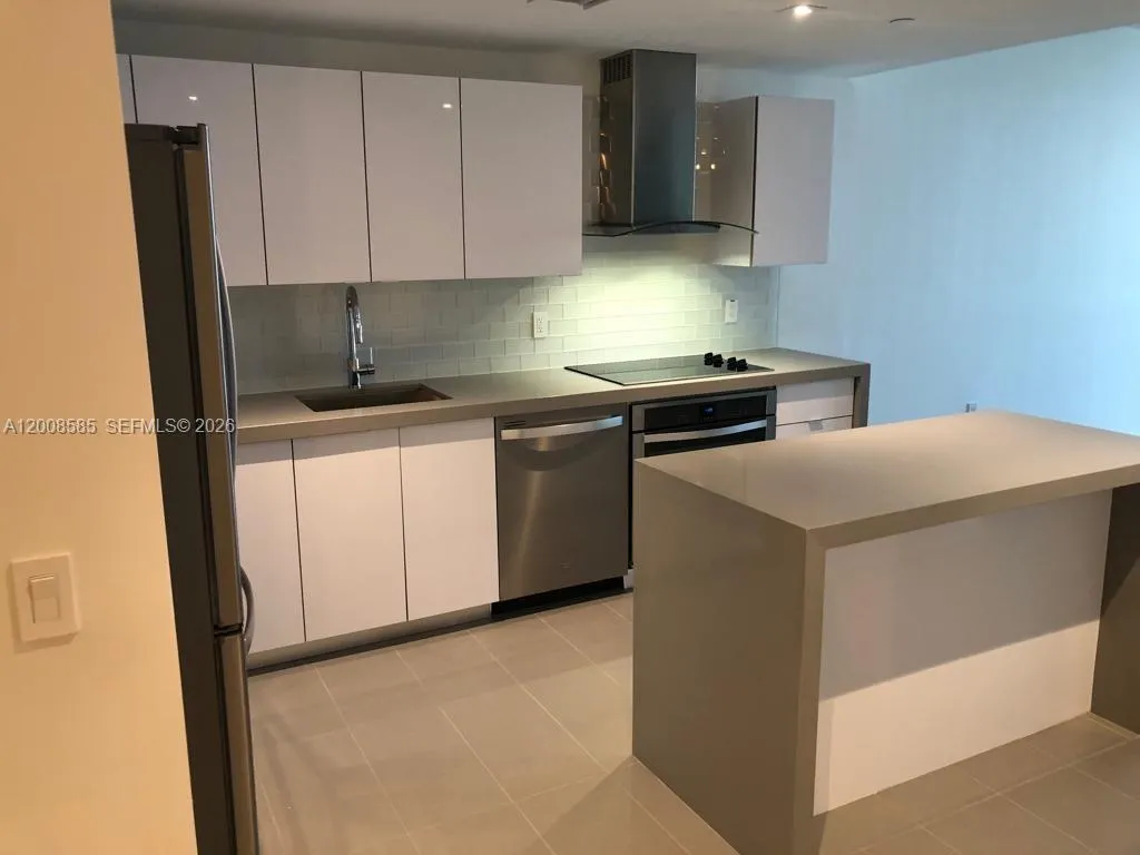 1600 NE 1st Ave # 1814, Miami FL 33132