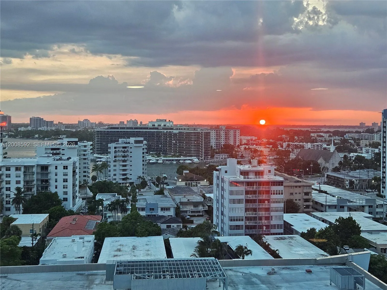 6801 Collins Ave # L, Miami Beach FL 33141