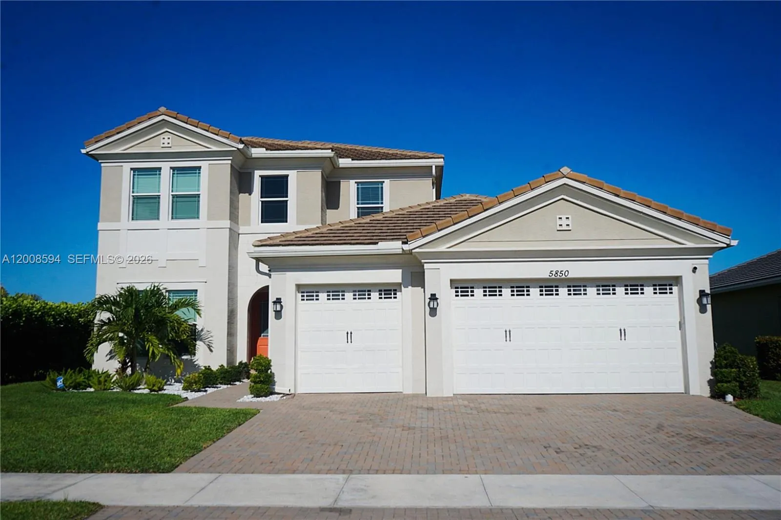 5850 Whippoorwill Cir, Westlake FL 33470