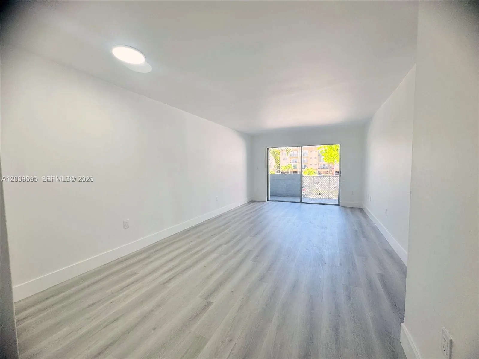 6095 W 18th Ave # S219, Hialeah FL 33012