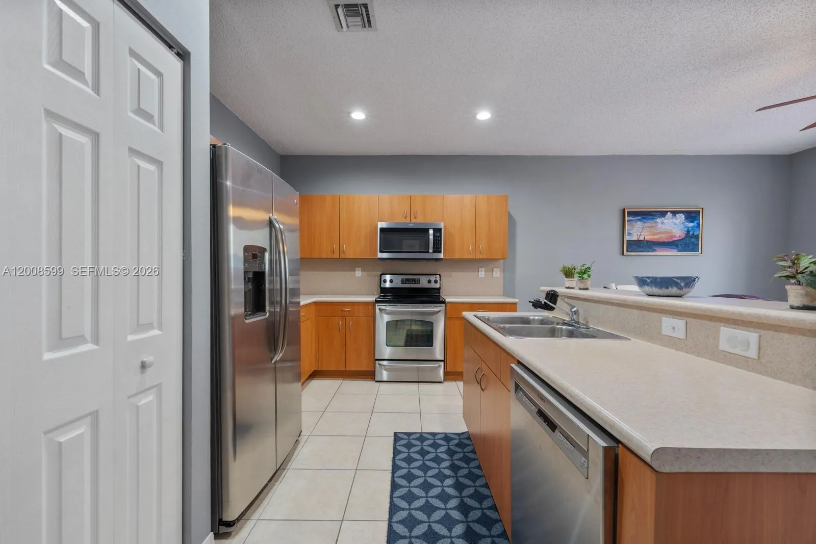 934 NE 42nd Ter, Homestead FL 33033