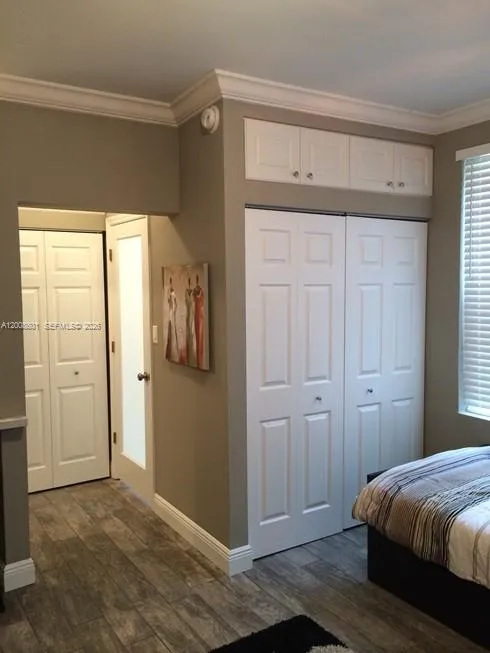 119 Menores Ave # 5, Coral Gables FL 33134