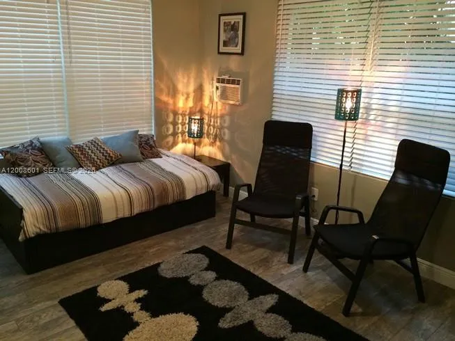 119 Menores Ave # 5, Coral Gables FL 33134