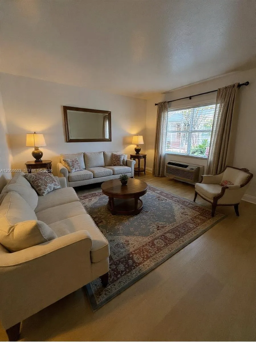 8080 Tatum Waterway Dr # 3, Miami Beach FL 33141