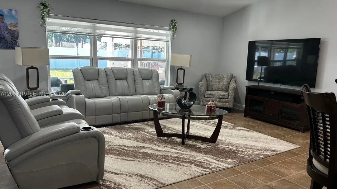 180 SW Voltair Ter, Port St. Lucie FL 34984