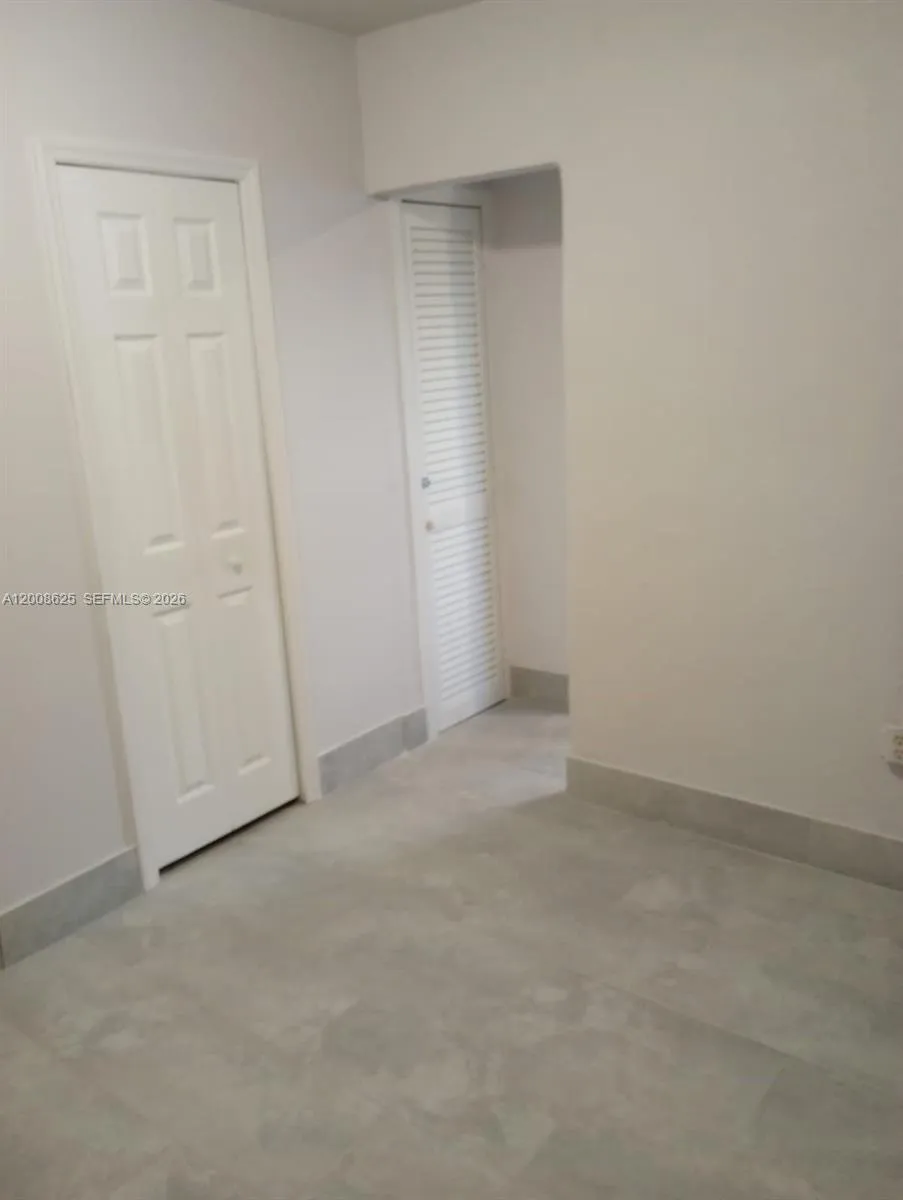 1241 W Dr Martin Luther King Jr Blvd W # 4, Belle Glade FL 33430