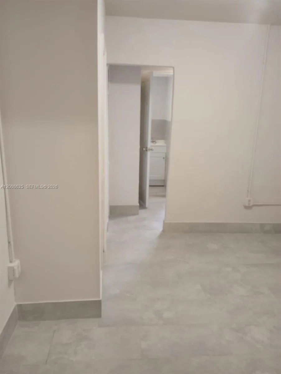 1241 W Dr Martin Luther King Jr Blvd W # 4, Belle Glade FL 33430