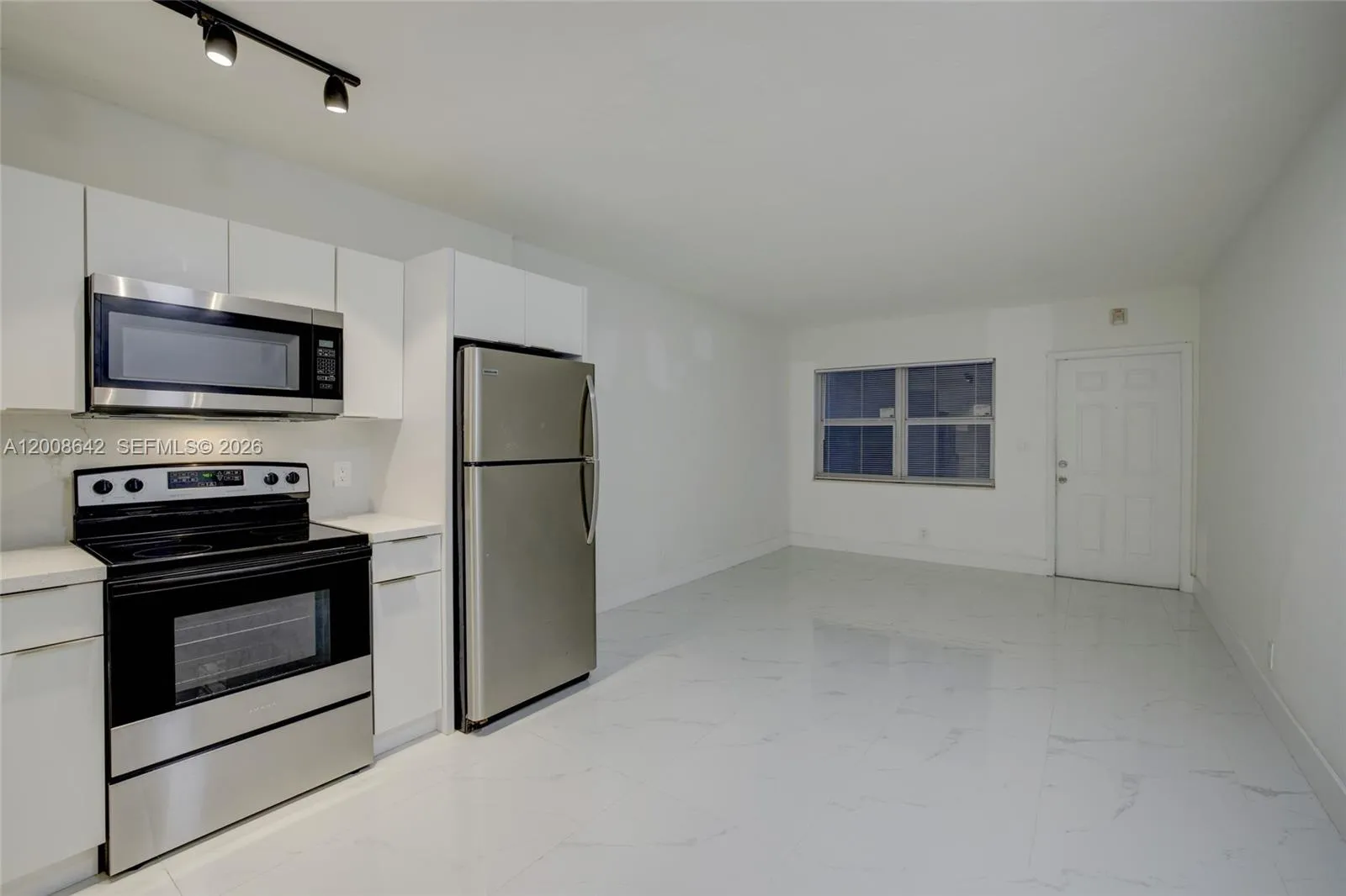 1740 Funston ST # 3, Hollywood FL 33020