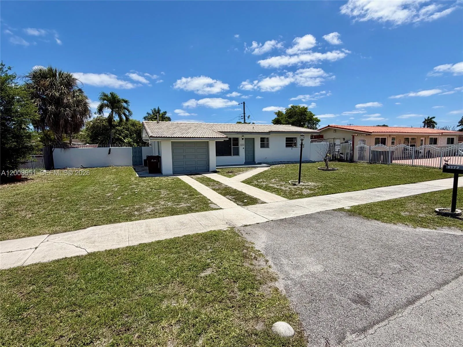 5373 W 10th Ct, Hialeah FL 33012