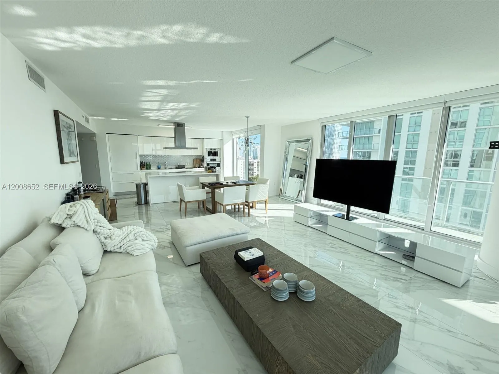 330 Sunny Isles Blvd # 1008, Sunny Isles Beach FL 33160