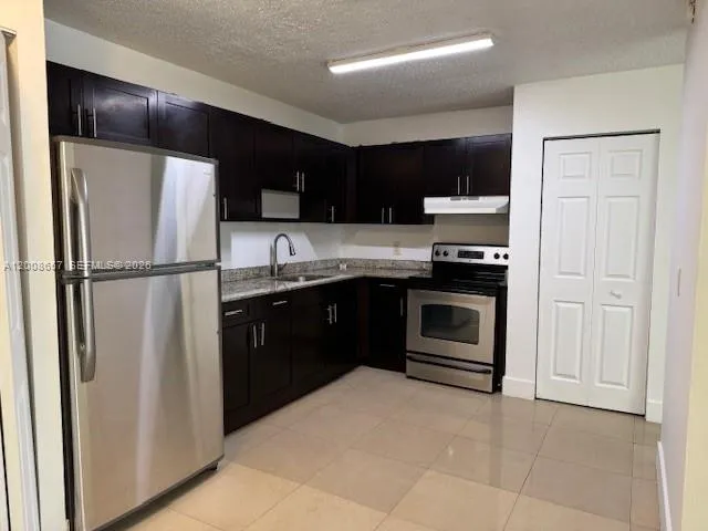 5323 NW 24th St # 118, Lauderhill FL 33313