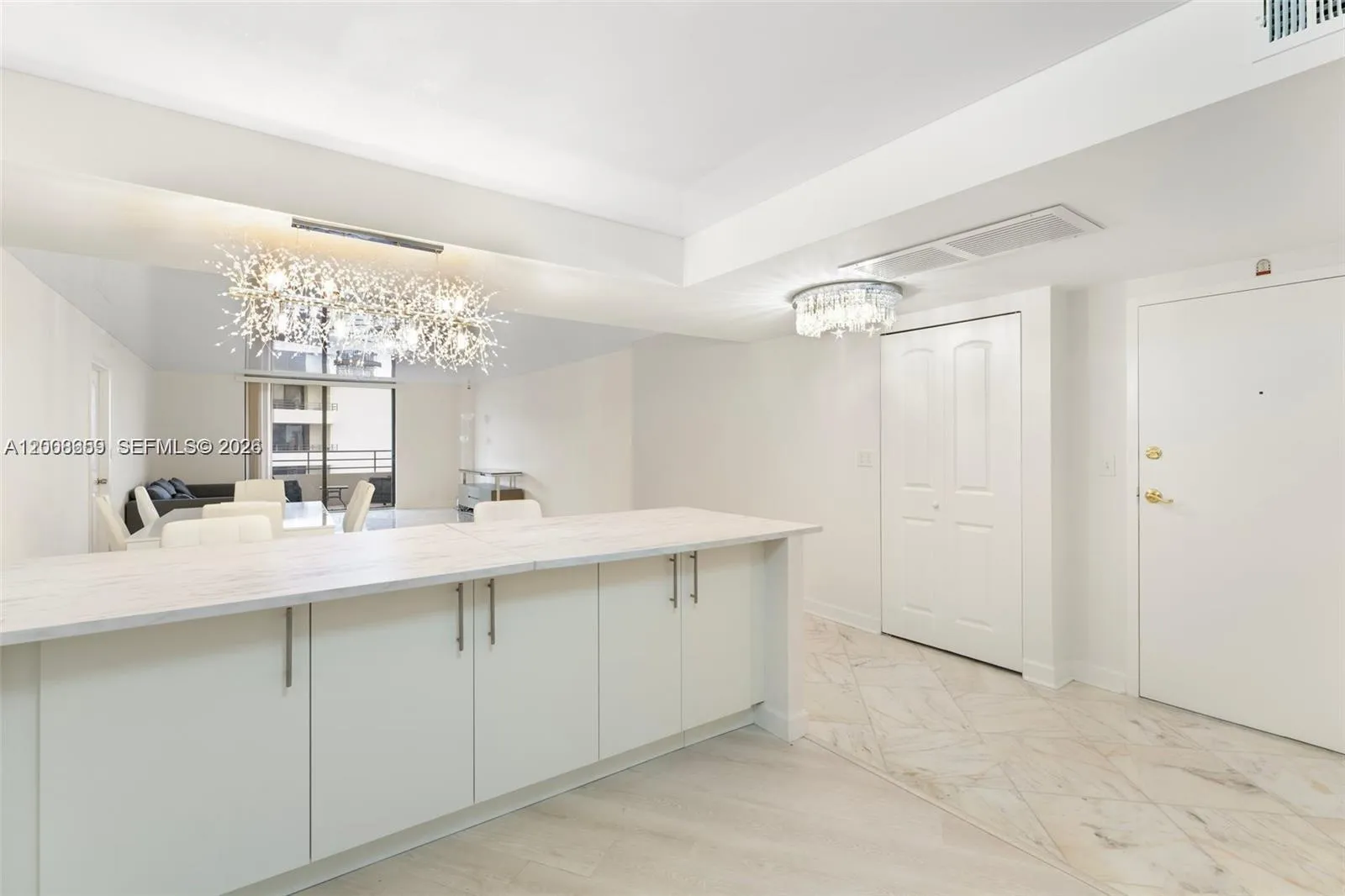 2500 Parkview Dr # 1714, Hallandale Beach FL 33009