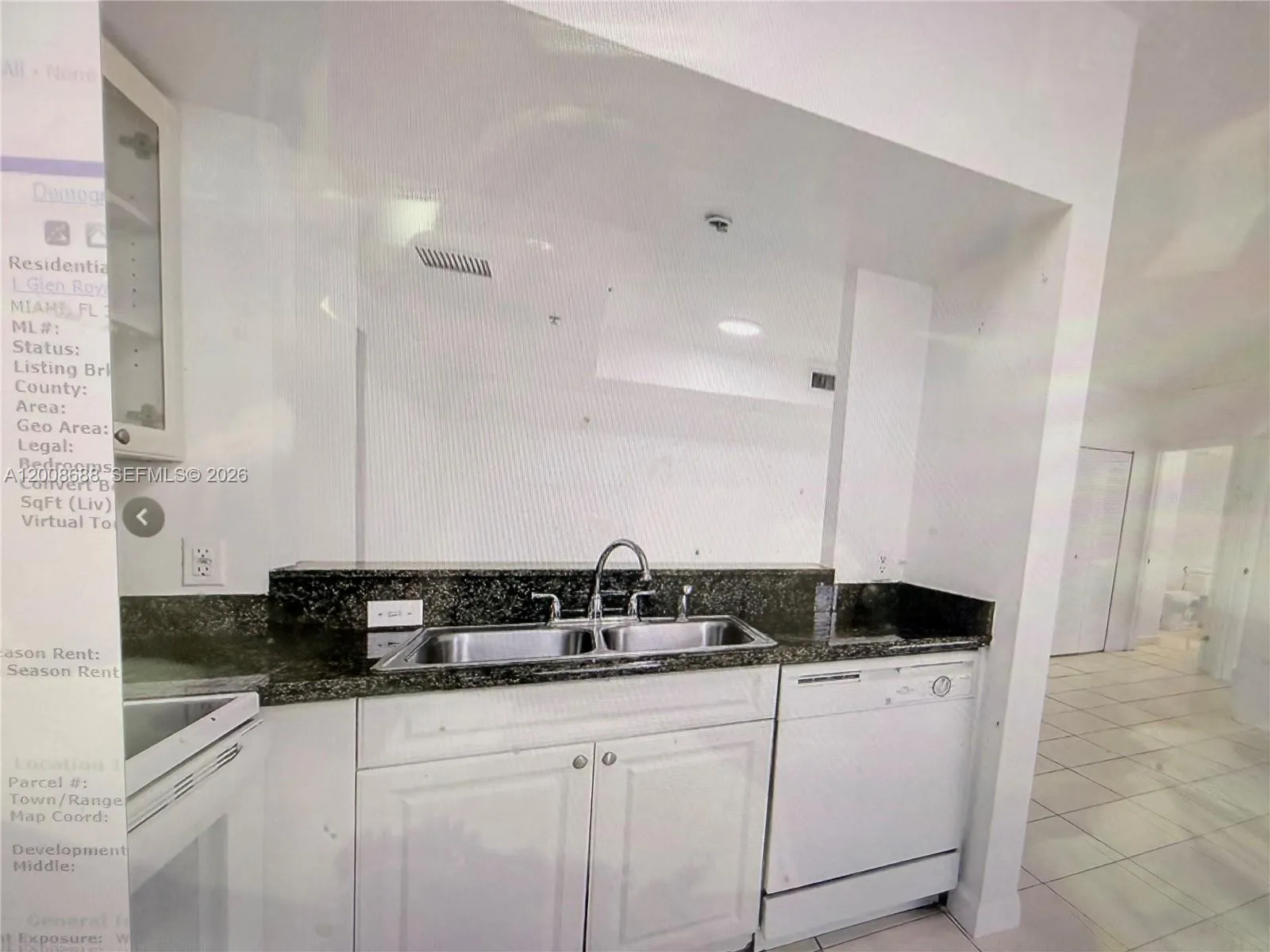 1  GLENN ROYAL PARKWAY # 1405, Miami FL 33125