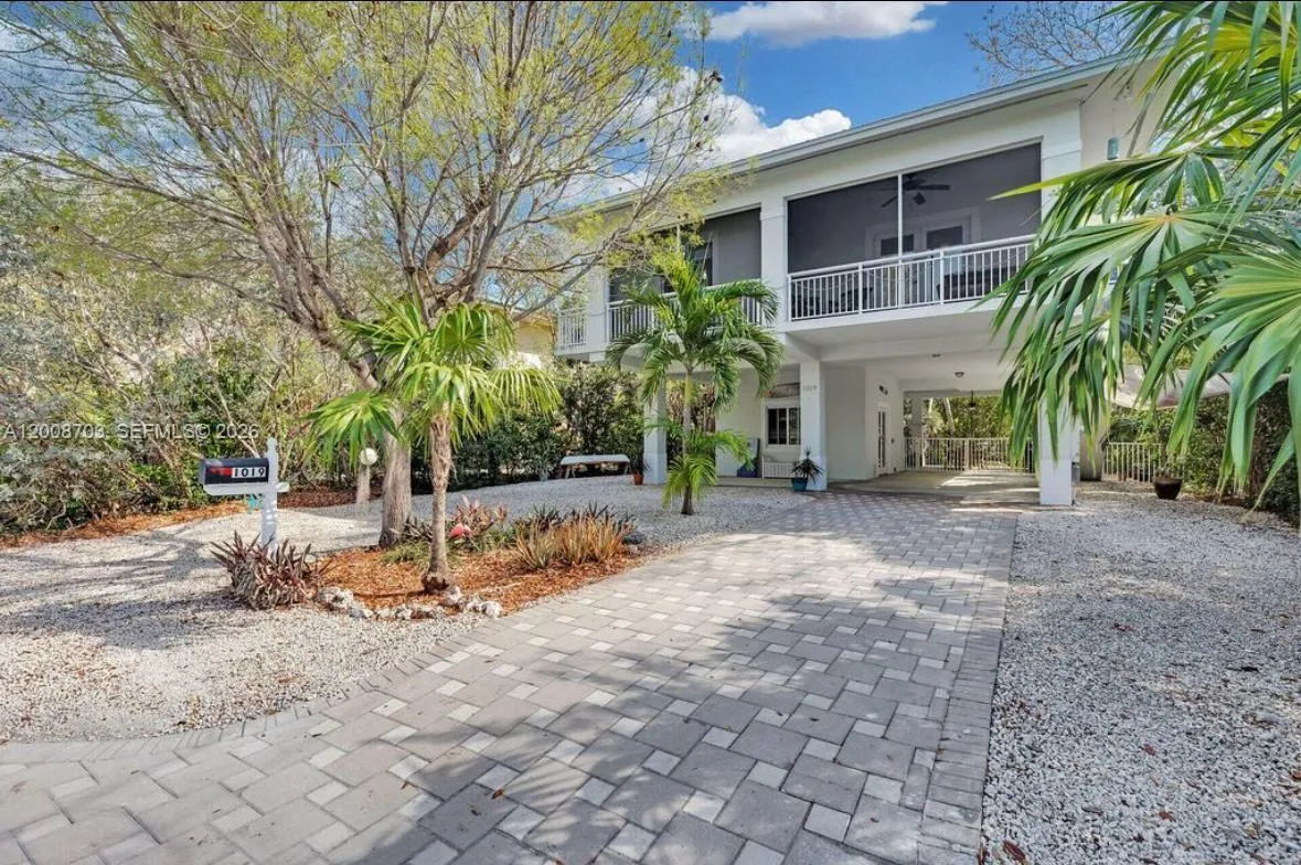 1019 Snapper Ln, Key Largo FL 33037