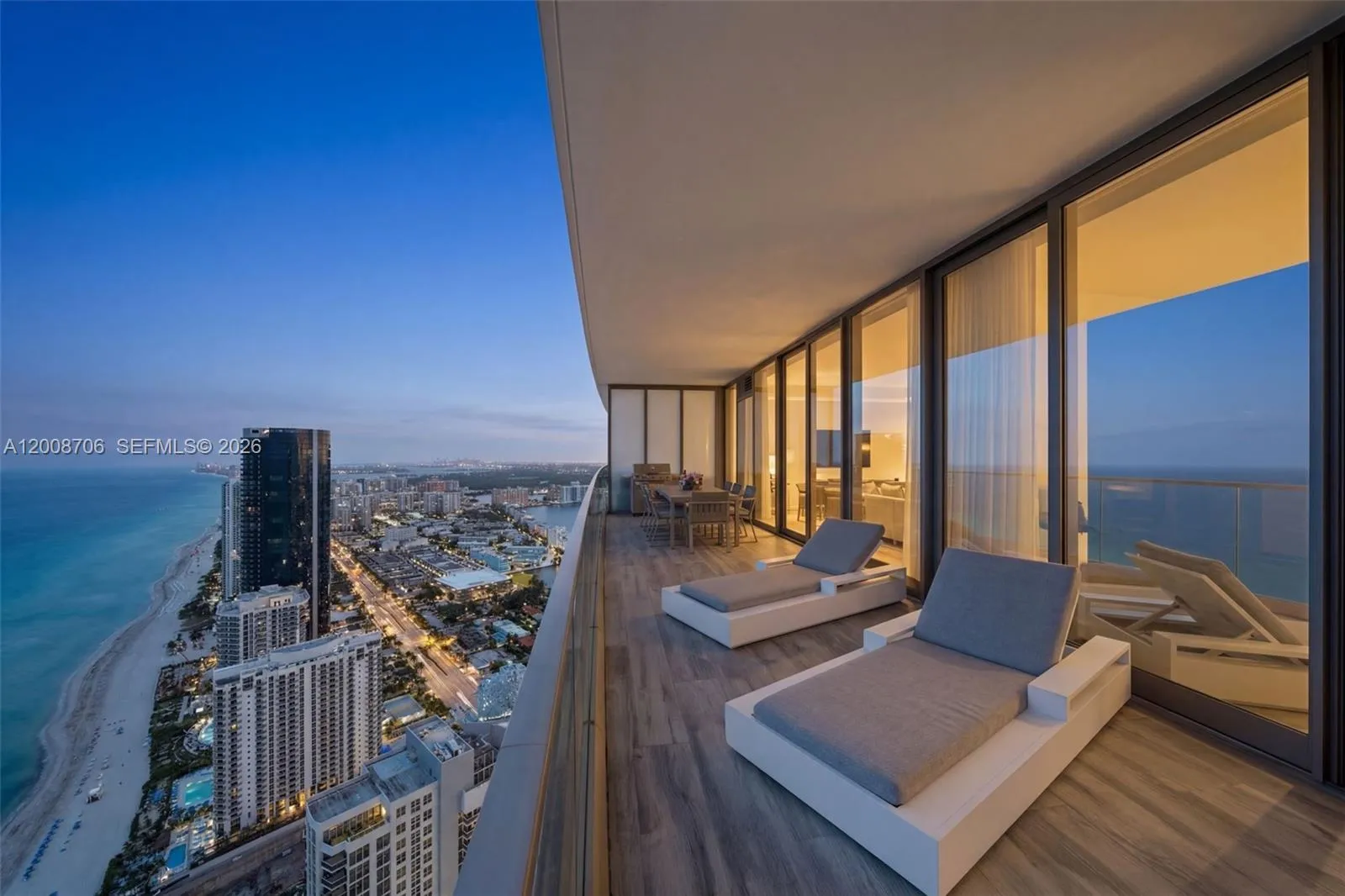 18975 Collins Ave # 5200, Sunny Isles Beach FL 33160