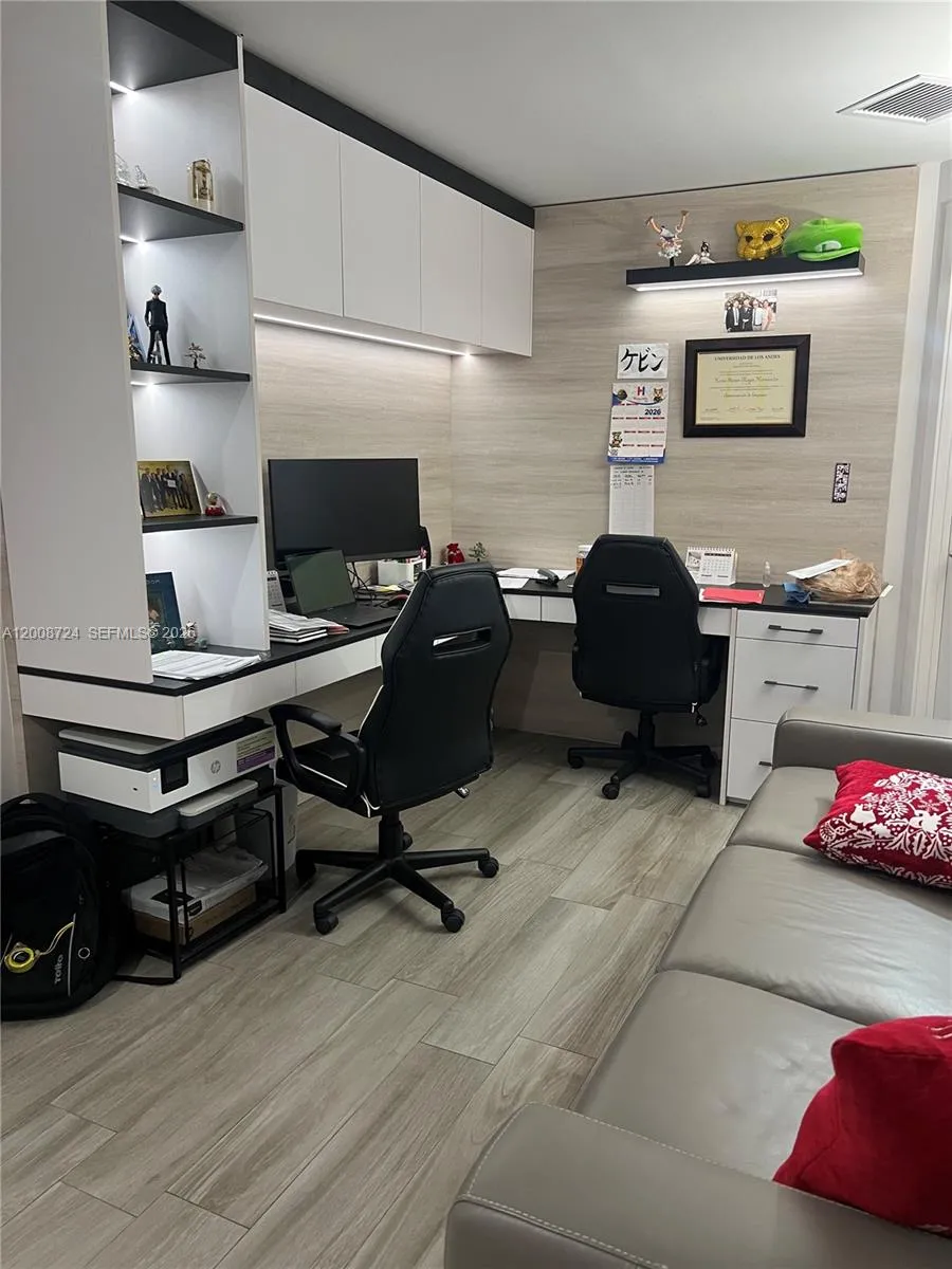 1100 S Miami Ave # 2011, Miami FL 33130