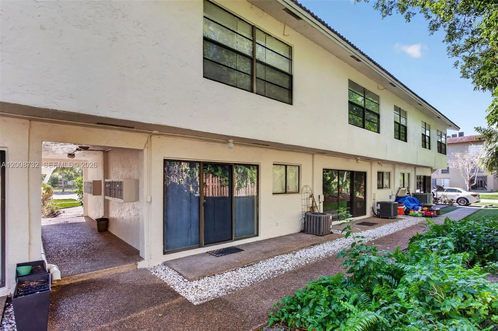 2526 Coral Springs Dr # 2526, Coral Springs FL 33065