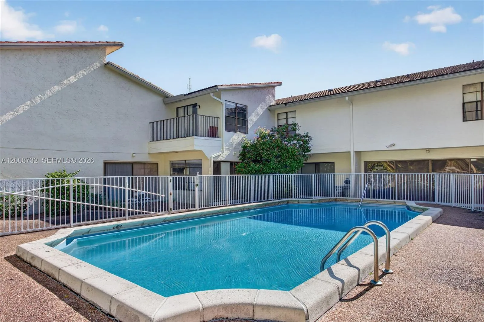 2526 Coral Springs Dr # 2526, Coral Springs FL 33065