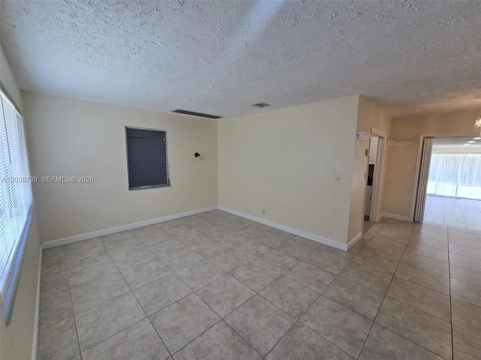 2511 Plunkett St, Hollywood FL 33020