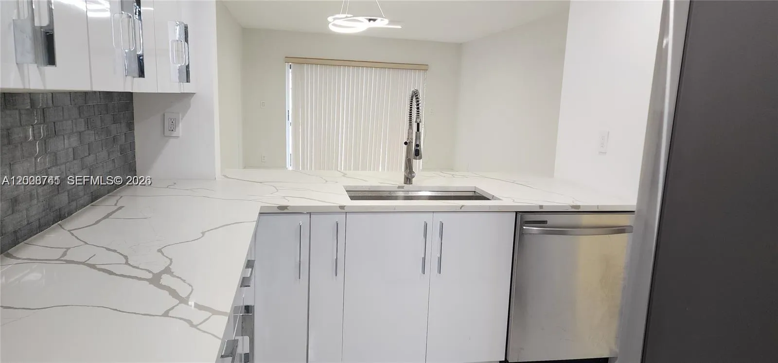 8010 N Colony Cir N # 107, Tamarac FL 33321