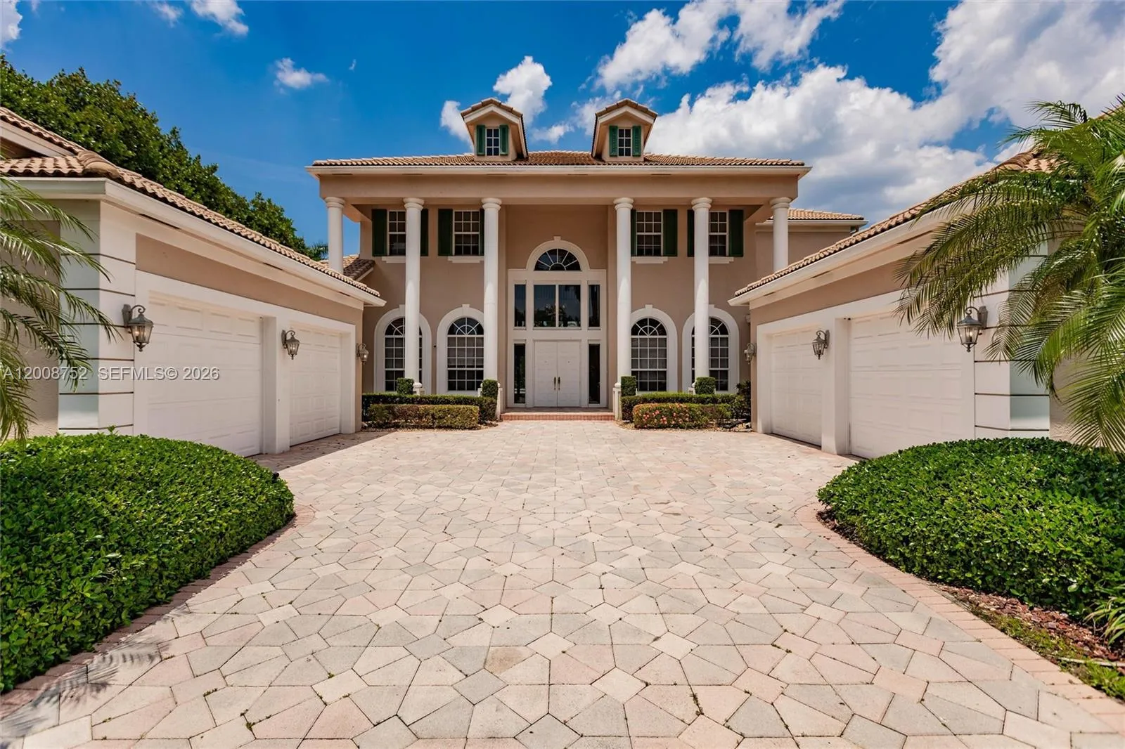12735 Stonebrook Dr, Davie FL 33330