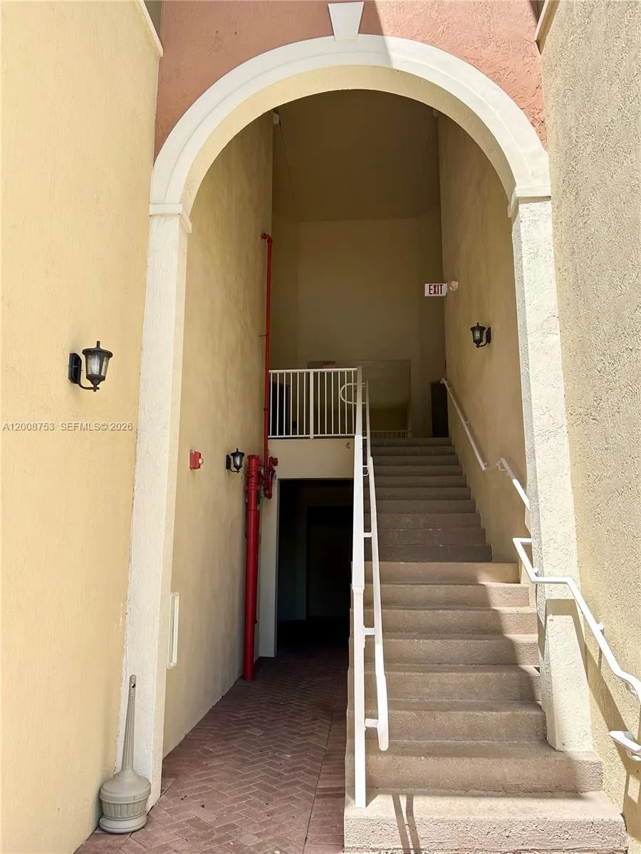 10870 NW 88th Ter # 225, Doral FL 33178