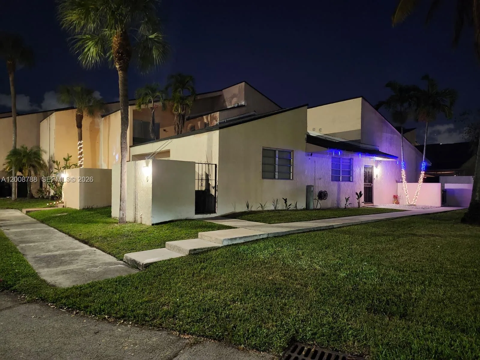 9195 Fontainebleau Blvd # 6, Miami FL 33172