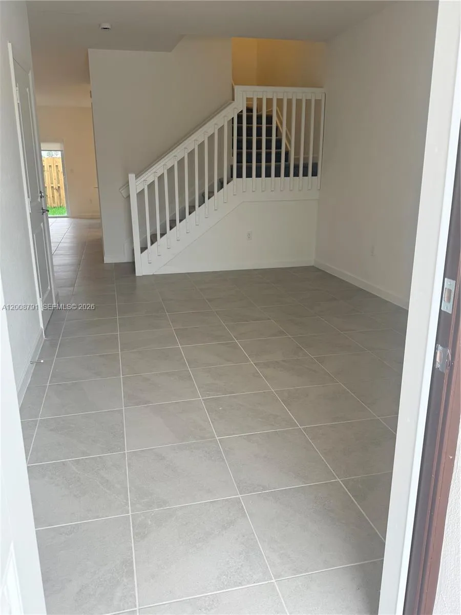 2746 SE 24th Terrace, Homestead FL 33035