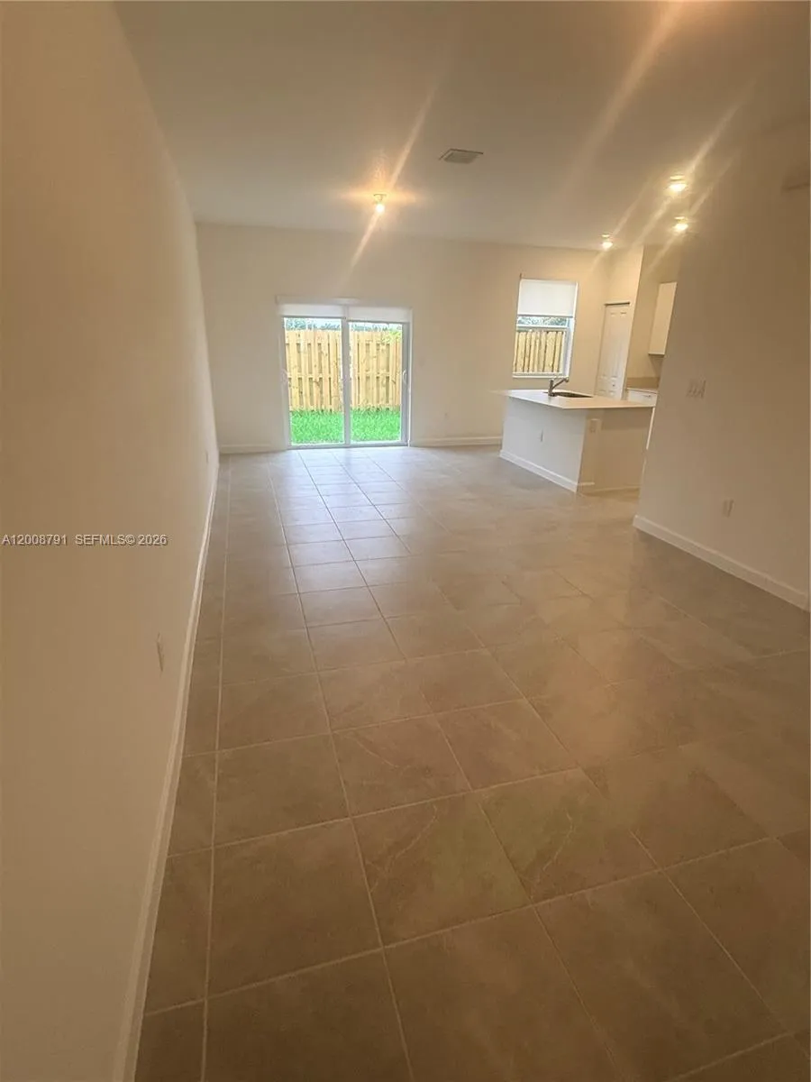 2746 SE 24th Terrace, Homestead FL 33035