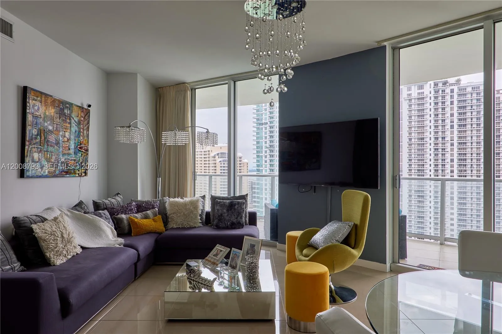 300 S Biscayne Blvd # 2108, Miami FL 33131