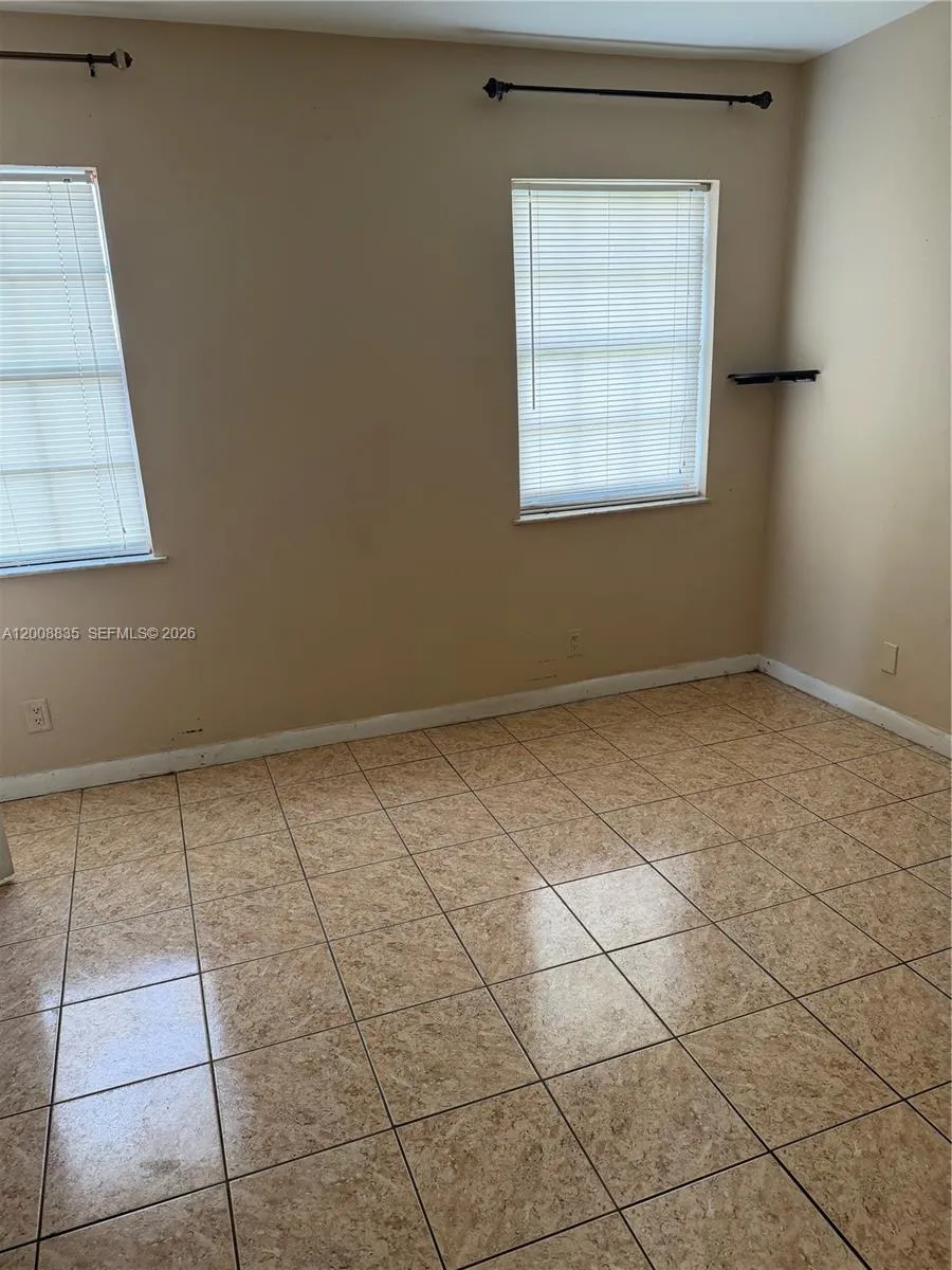 1638 SW 44th Ter, Fort Lauderdale FL 33317
