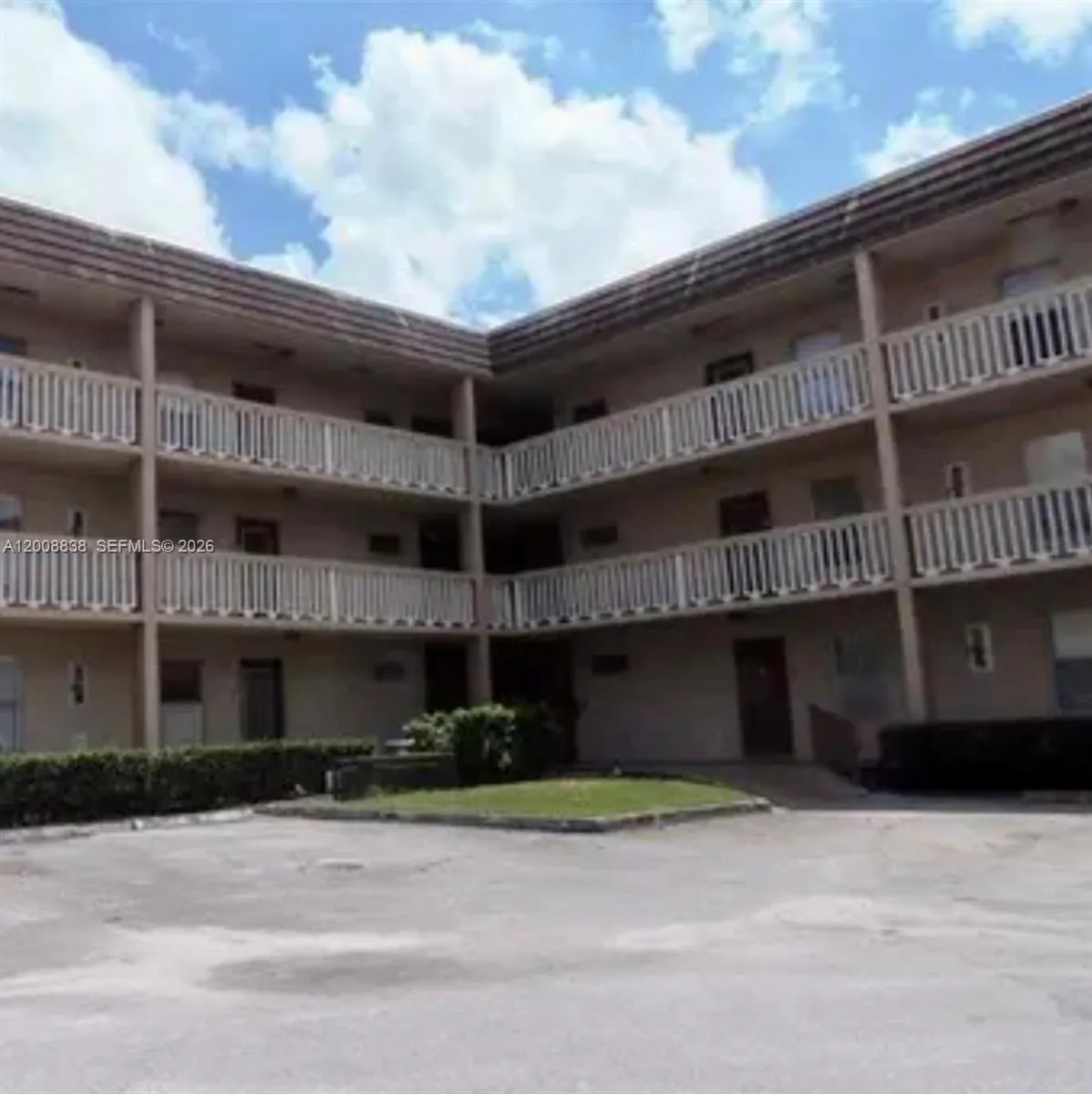 5860 NW 64th Ave # 106, Tamarac FL 33319