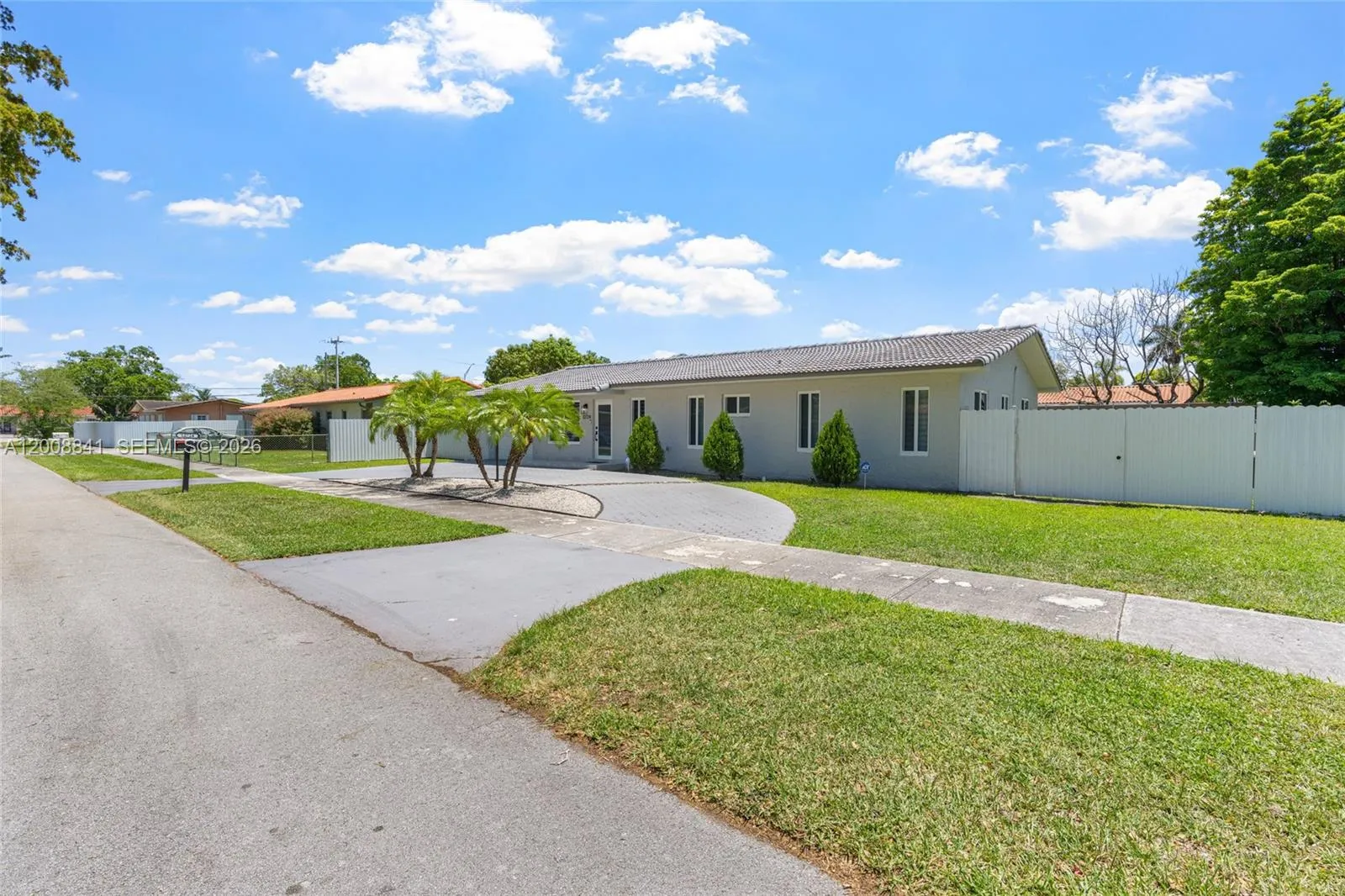 12724 SW 33rd Ter, Miami FL 33175