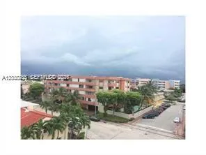 7740 Abbott Ave # 5B, Miami Beach FL 33141