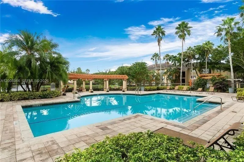 4197 N Haverhill Rd # 213, West Palm Beach FL 33417